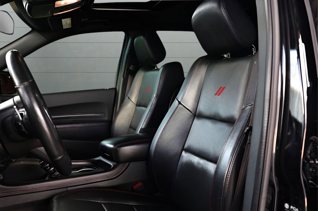 Used 2023 Dodge Durango GT image 2
