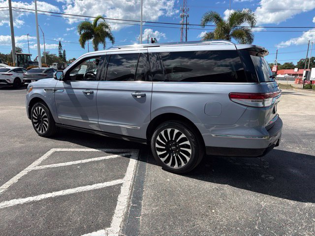 Used 2023 Lincoln Navigator L Black Label AWD/4WD image 5