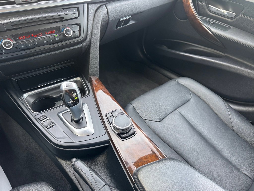 Used 2015 BMW 328i Sedan image 17