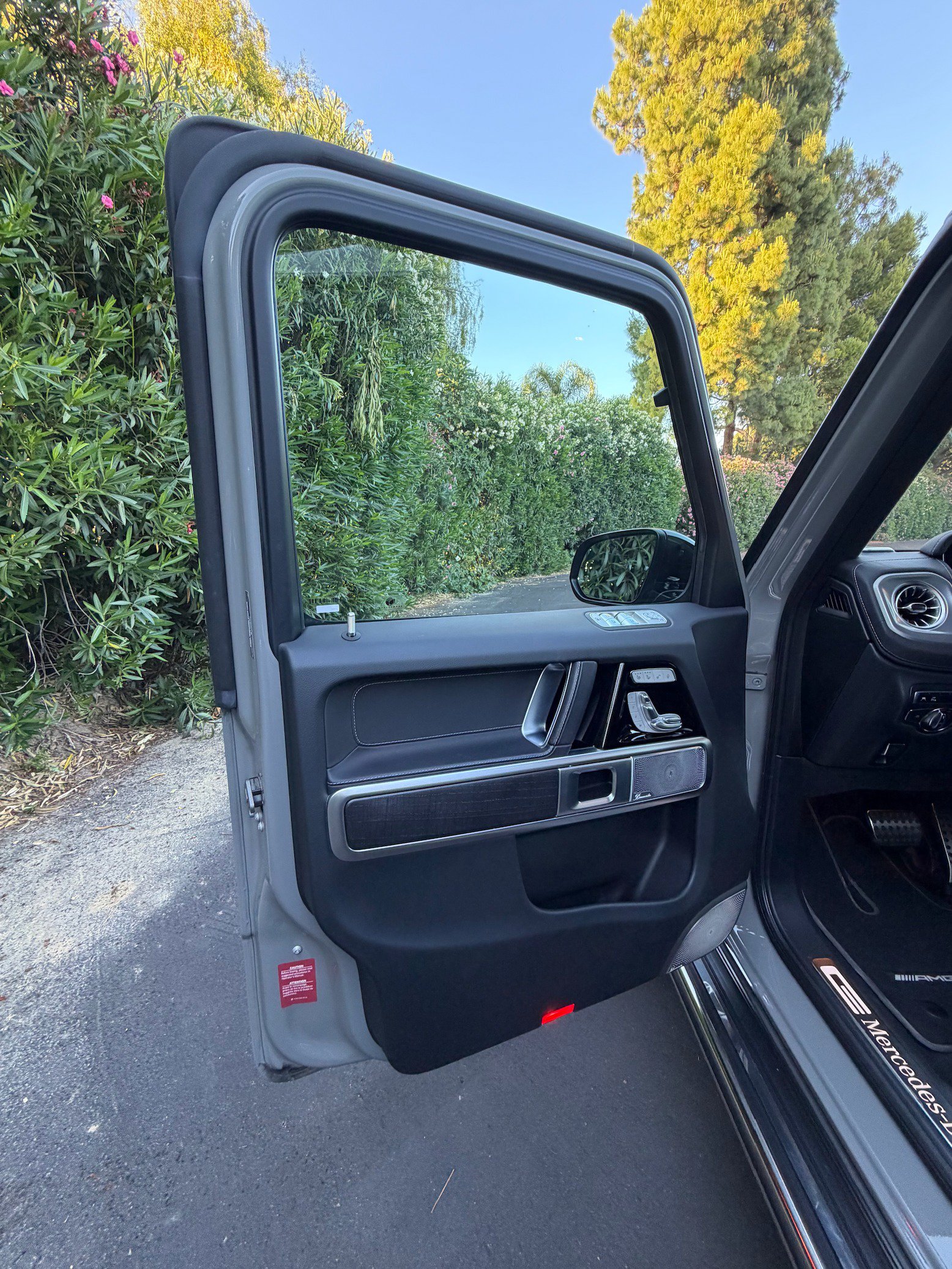 Used 2023 Mercedes-Benz G 550 image 10