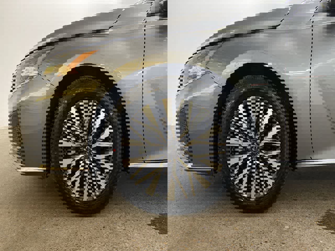 Used 2023 Nissan Altima 2.5 SV image 12