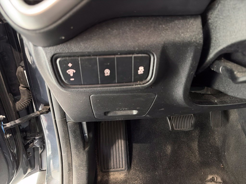 Used 2020 Kia Soul LX FWD image 20
