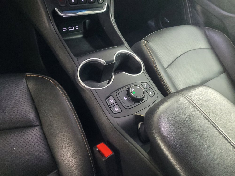 Used 2019 GMC Terrain SLT w/ Preferred Package AWD/4WD image 26