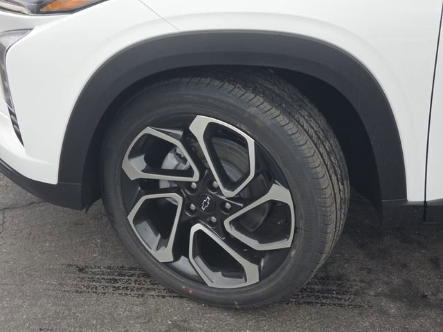 New 2026 Chevrolet Trax RS w/ Sunroof Package image 25