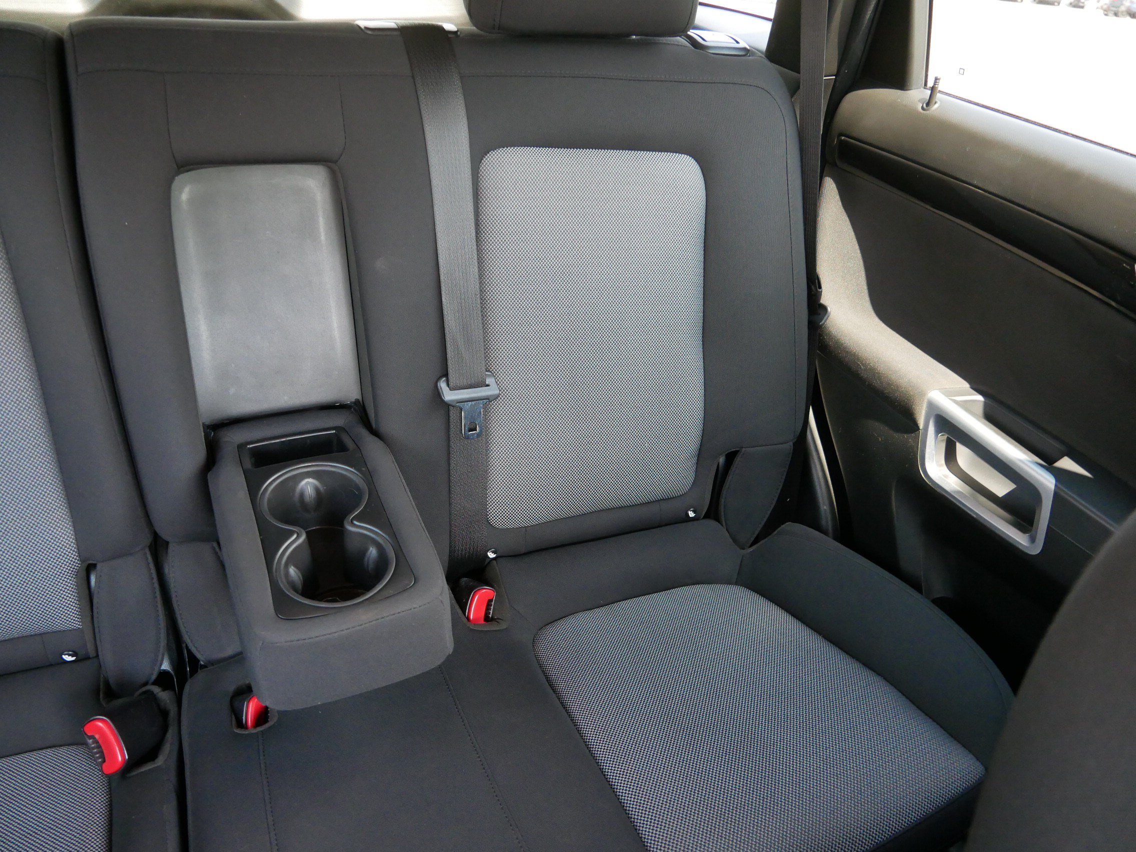 Used 2013 Chevrolet Captiva Sport LS FWD image 14