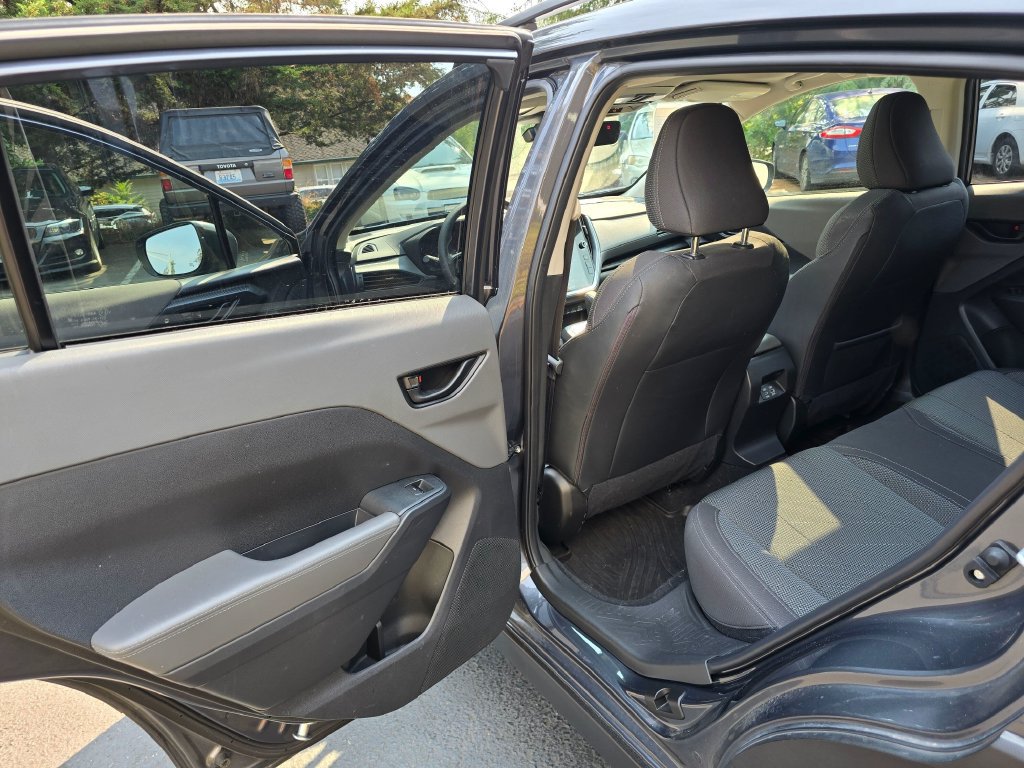 Certified 2024 Subaru Crosstrek 2.0i Premium AWD/4WD image 9