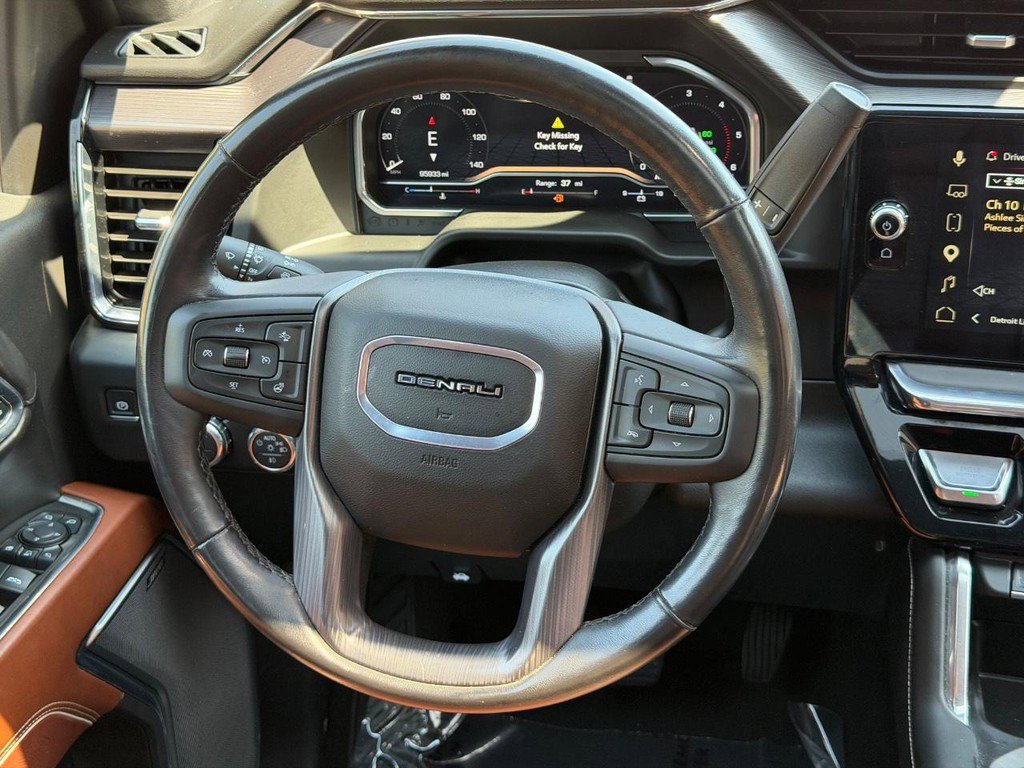 Used 2024 GMC Sierra 2500 Denali Ultimate image 12