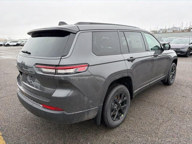 New 2026 Jeep Grand Cherokee L 4WD image 3