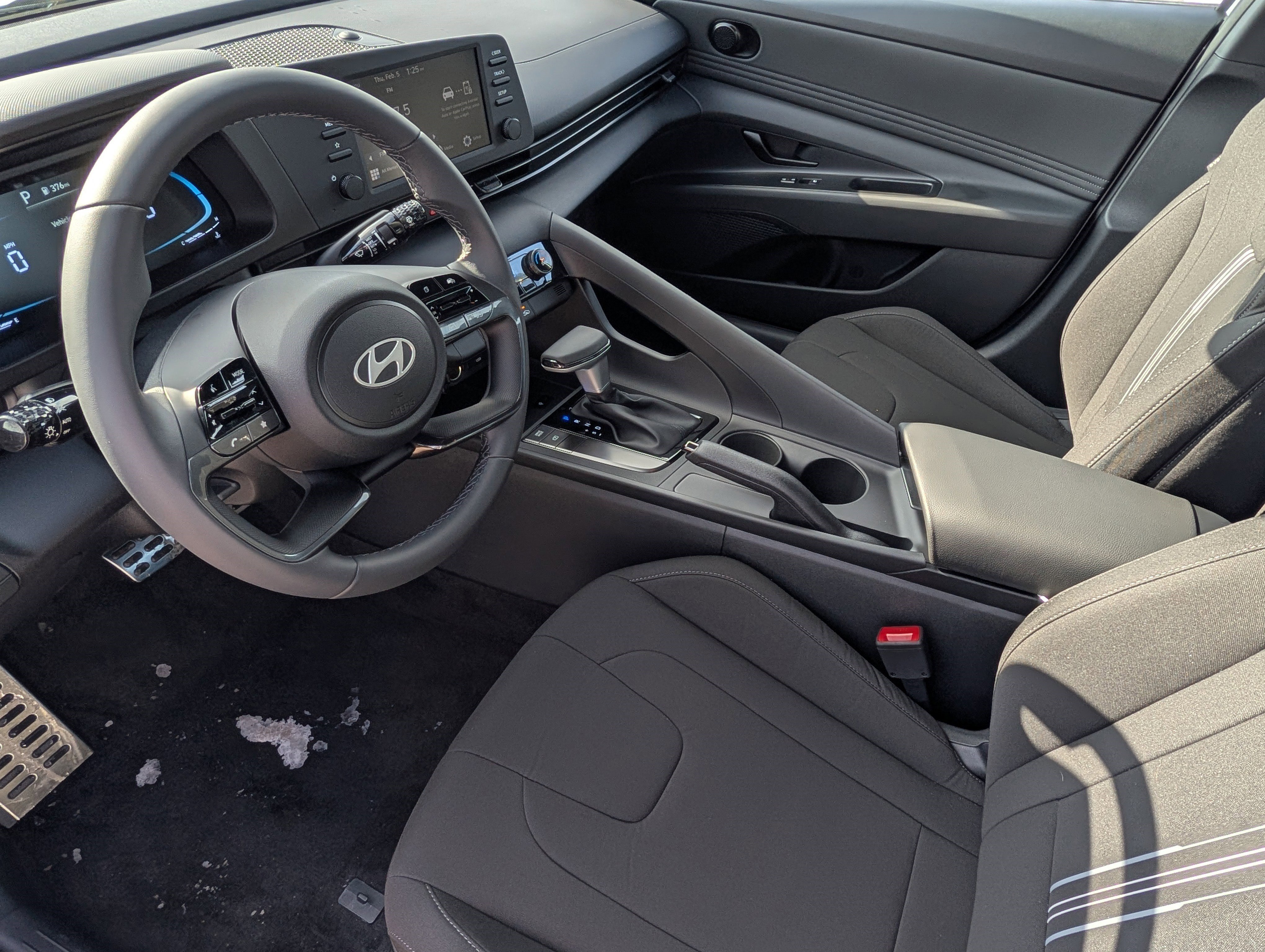 New 2026 Hyundai Elantra Sport image 6