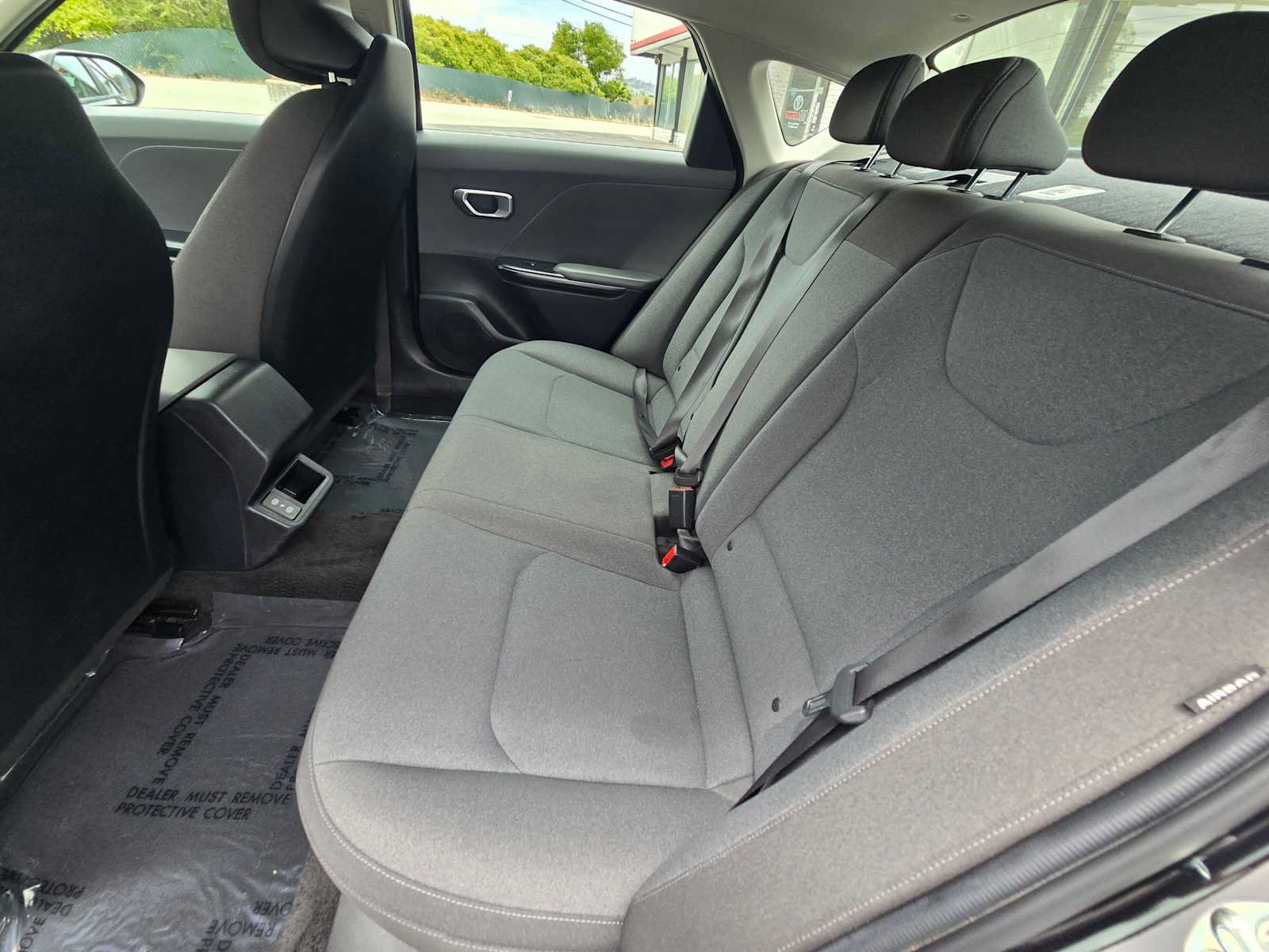 Used 2025 Kia K4 FWD image 16