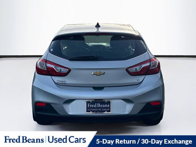 Used 2017 Chevrolet Cruze LT image 6