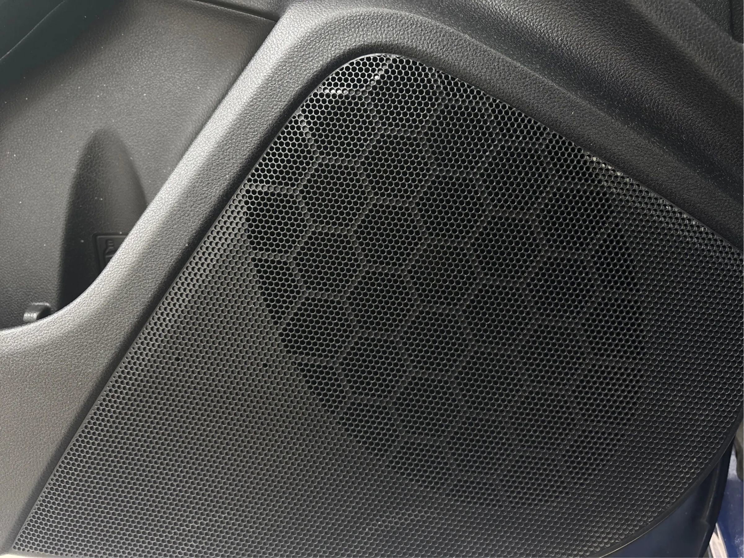 Used 2018 Subaru Impreza 2.0i Premium w/ Eyesight & BSD & Rcta image 37