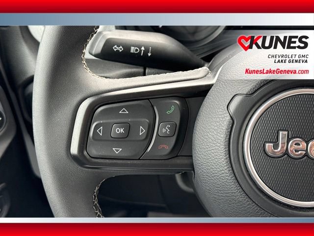 Used 2025 Jeep Wrangler Unlimited Sport AWD/4WD image 35