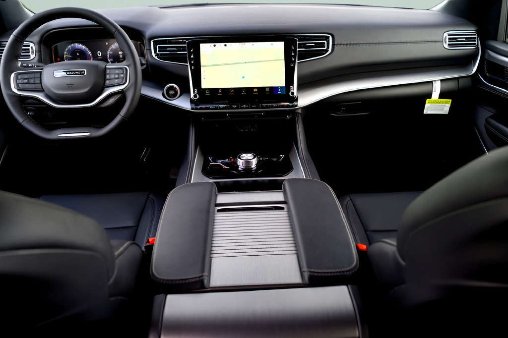 New 2026 Jeep Grand Wagoneer L Limited AWD/4WD image 20