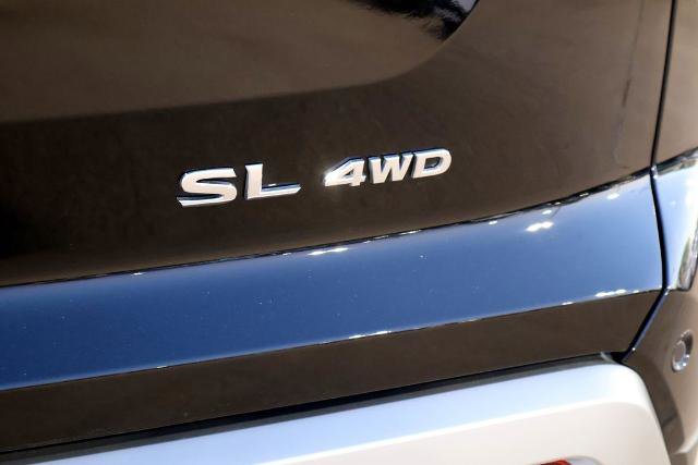 Certified 2025 Nissan Pathfinder SL image 8