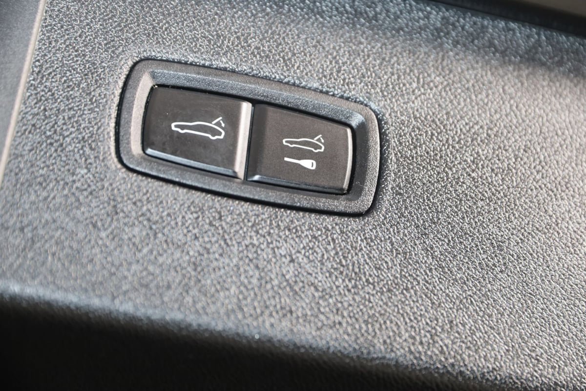 Used 2022 Porsche Cayenne AWD/4WD image 58