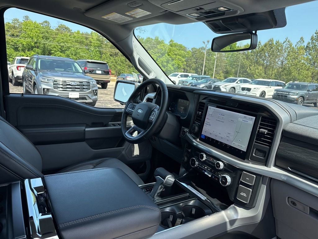 Used 2025 Ford F150 Lariat w/ Equipment Group 502A High AWD/4WD image 12