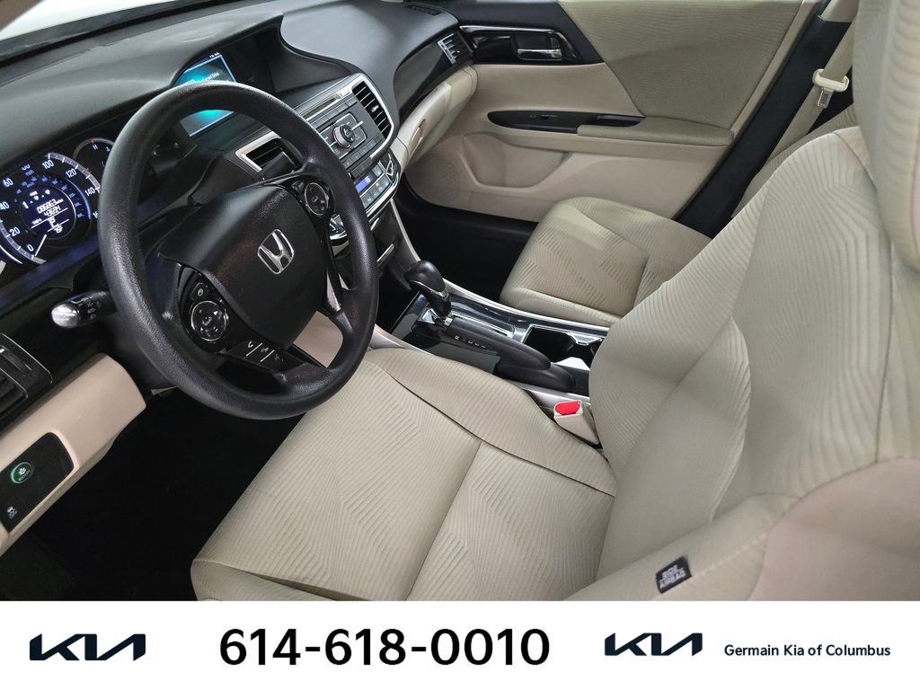 Used 2016 Honda Accord LX image 17