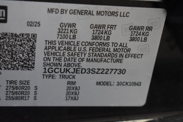 Certified 2025 Chevrolet Silverado 1500 High Country w/ Midnight Edition AWD/4WD image 14