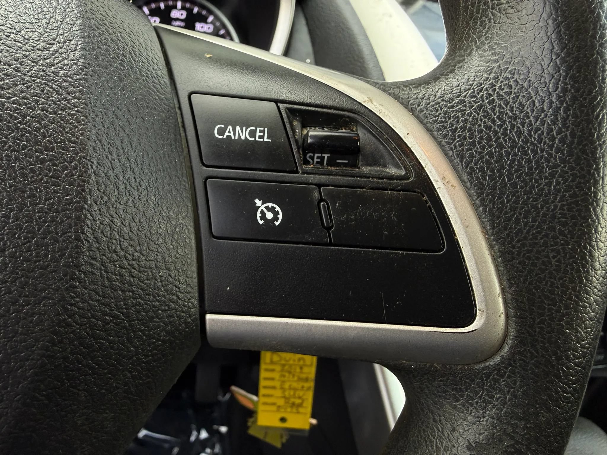 Used 2019 Mitsubishi Eclipse Cross LE AWD/4WD image 30