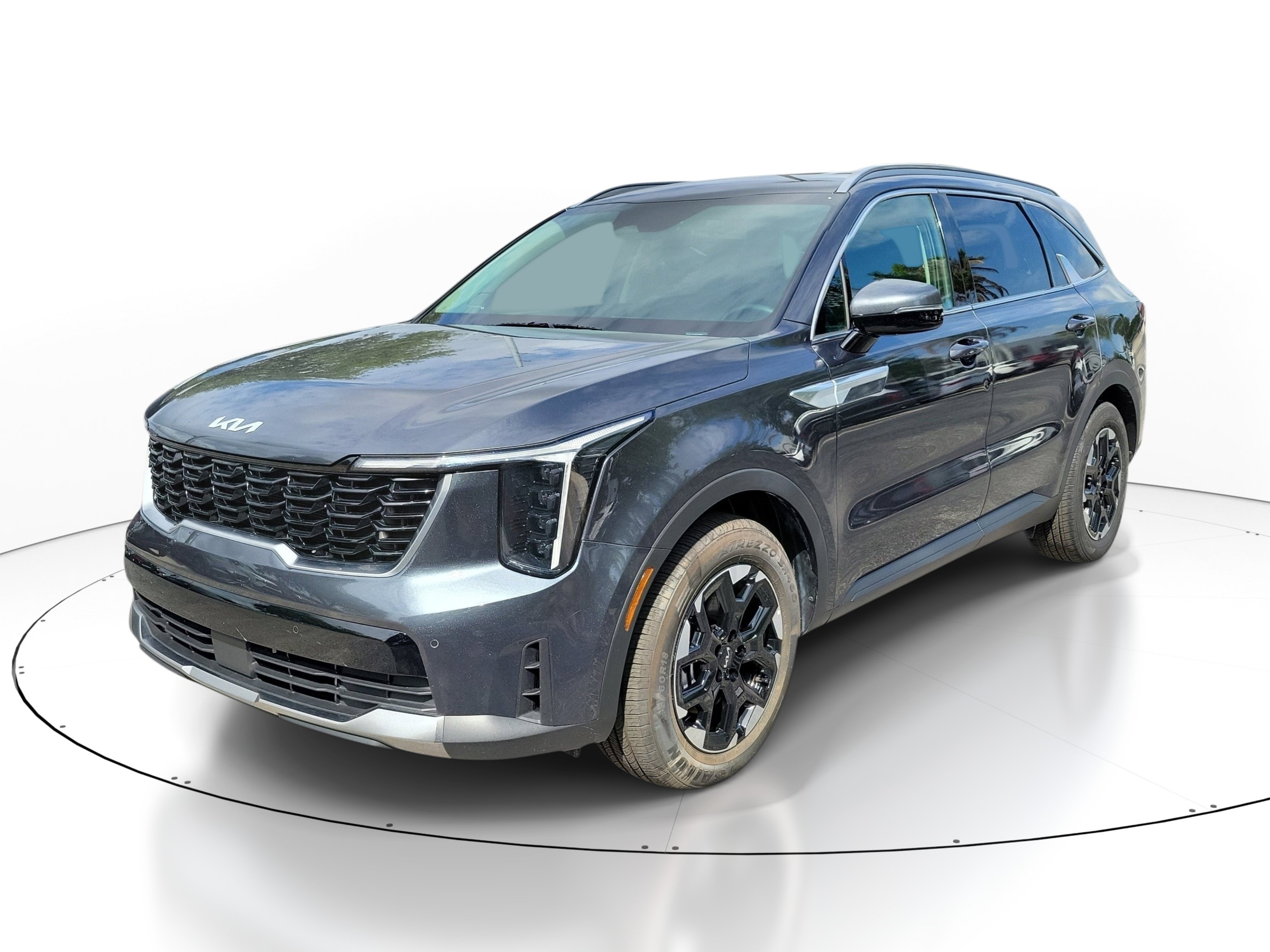 Used 2024 Kia Sorento S FWD image 3