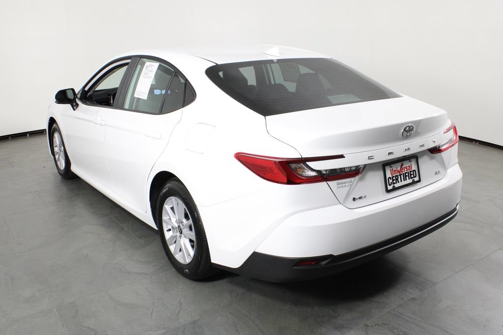 Used 2026 Toyota Camry LE FWD image 3