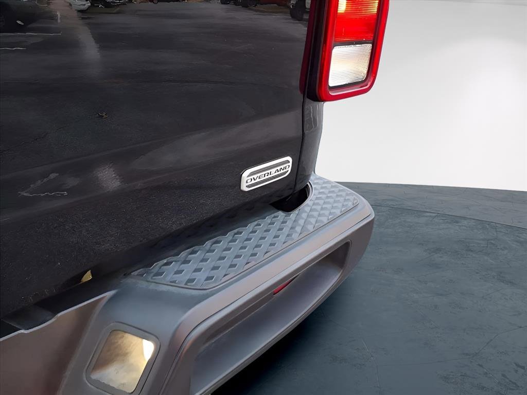 Certified 2023 Jeep Gladiator Overland image 5