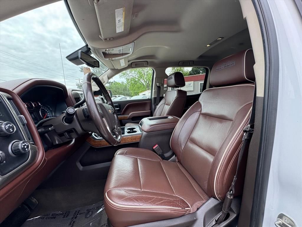 Used 2018 Chevrolet Silverado 1500 High Country AWD/4WD image 17