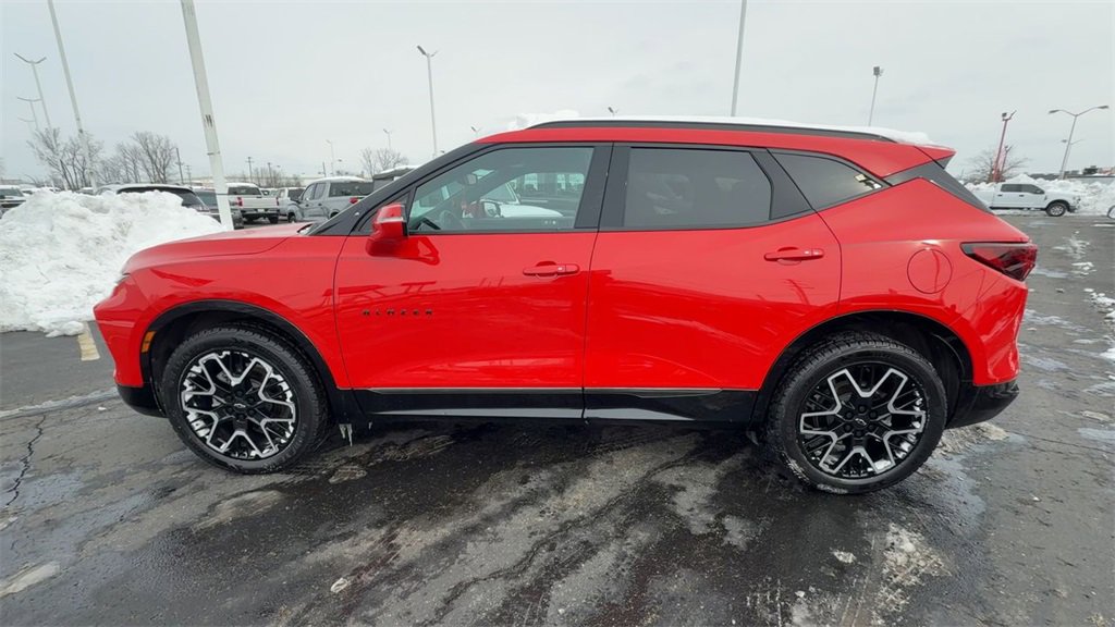 Used 2023 Chevrolet Blazer RS w/ Enhanced Convenience Package image 5