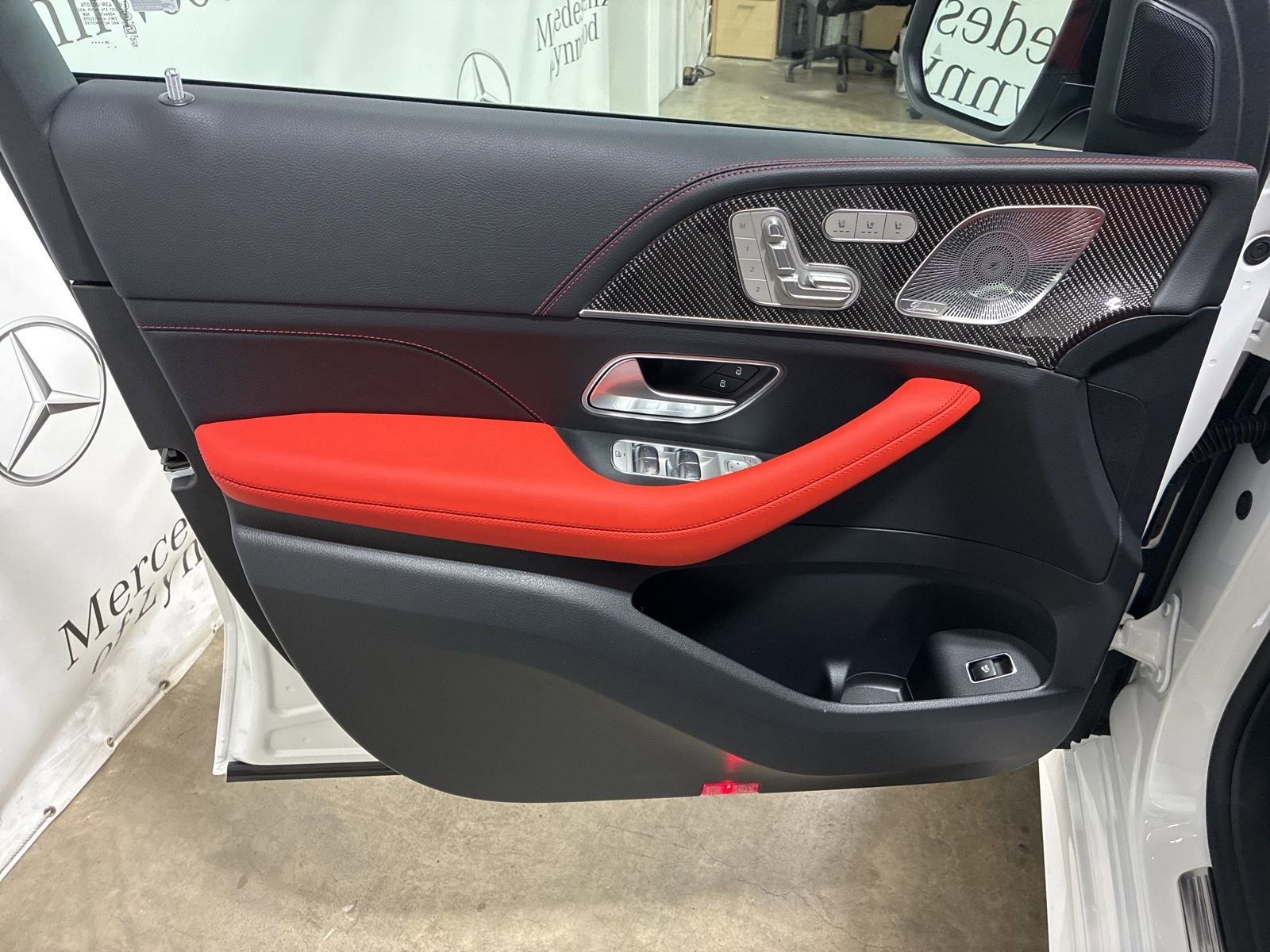 New 2026 Mercedes-Benz GLE 53 AMG 4MATIC image 8