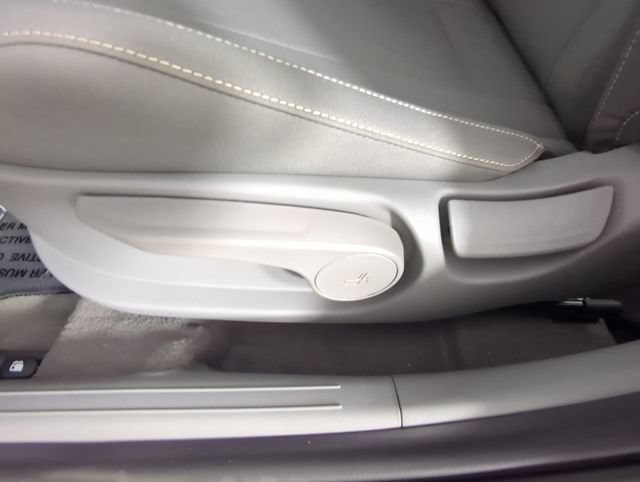 New 2026 Hyundai Elantra SEL Sport Premium FWD image 31