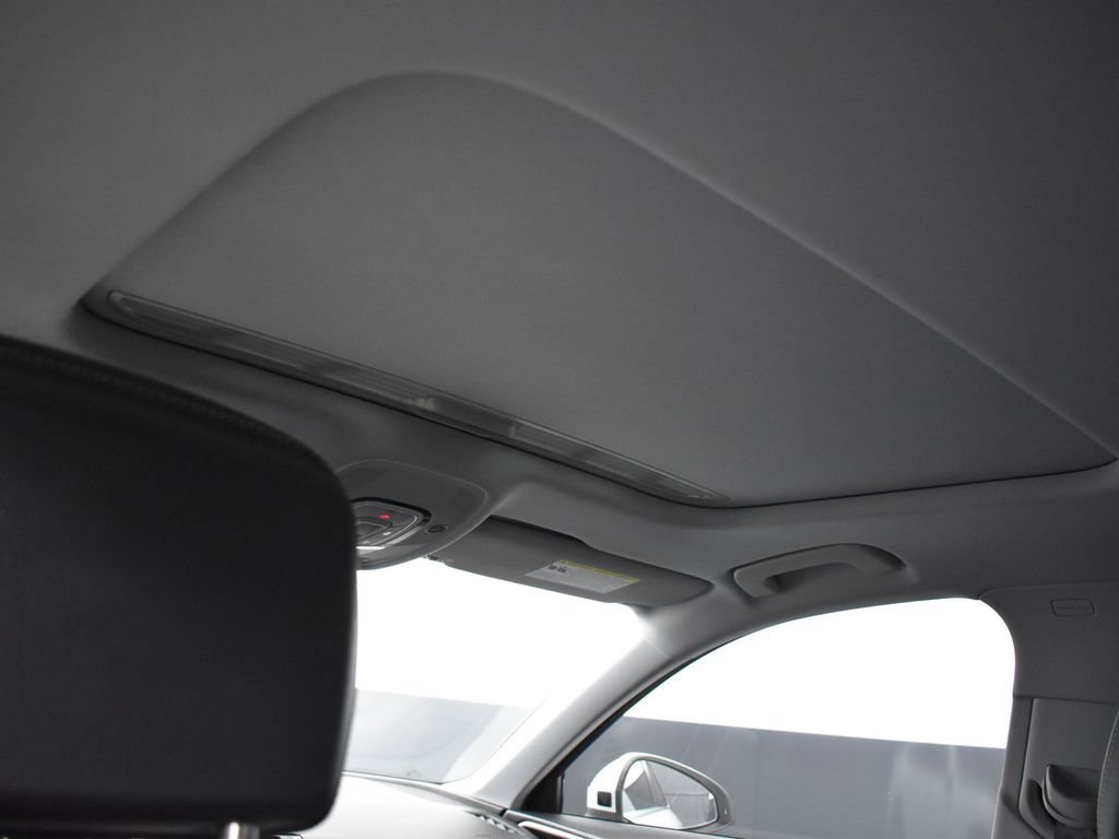 Used 2020 Audi A4 2.0T Premium w/ Convenience Package image 23