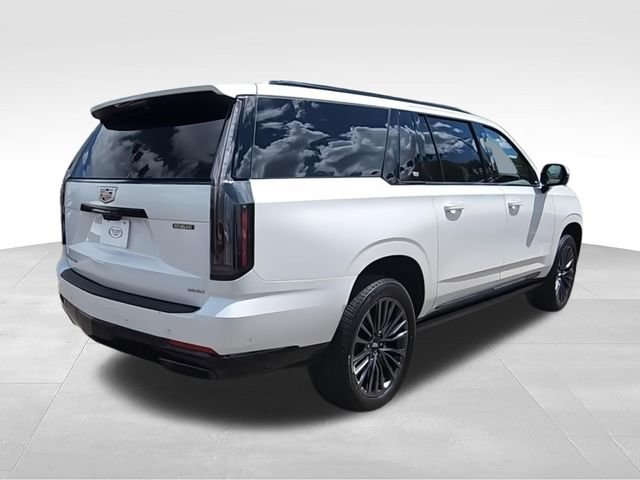 Used 2025 Cadillac Escalade ESV Sport Platinum AWD/4WD image 8