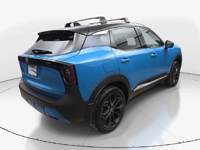 New 2027 Nissan Kicks SR w/ SR Premium Package FWD image 6