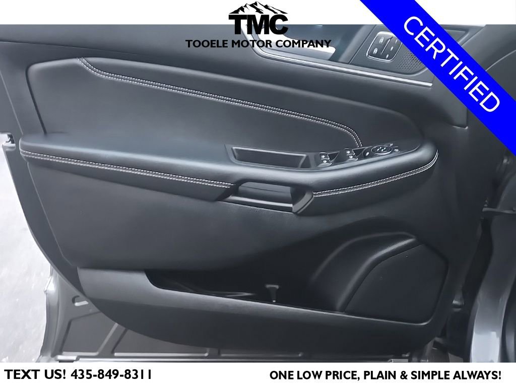 Used 2024 Ford Edge Titanium image 12