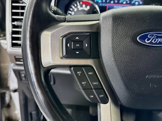 Used 2018 Ford F150 Platinum w/ Technology Package AWD/4WD image 13