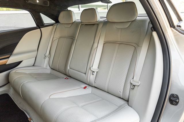 Used 2023 Lucid Air Grand Touring image 12