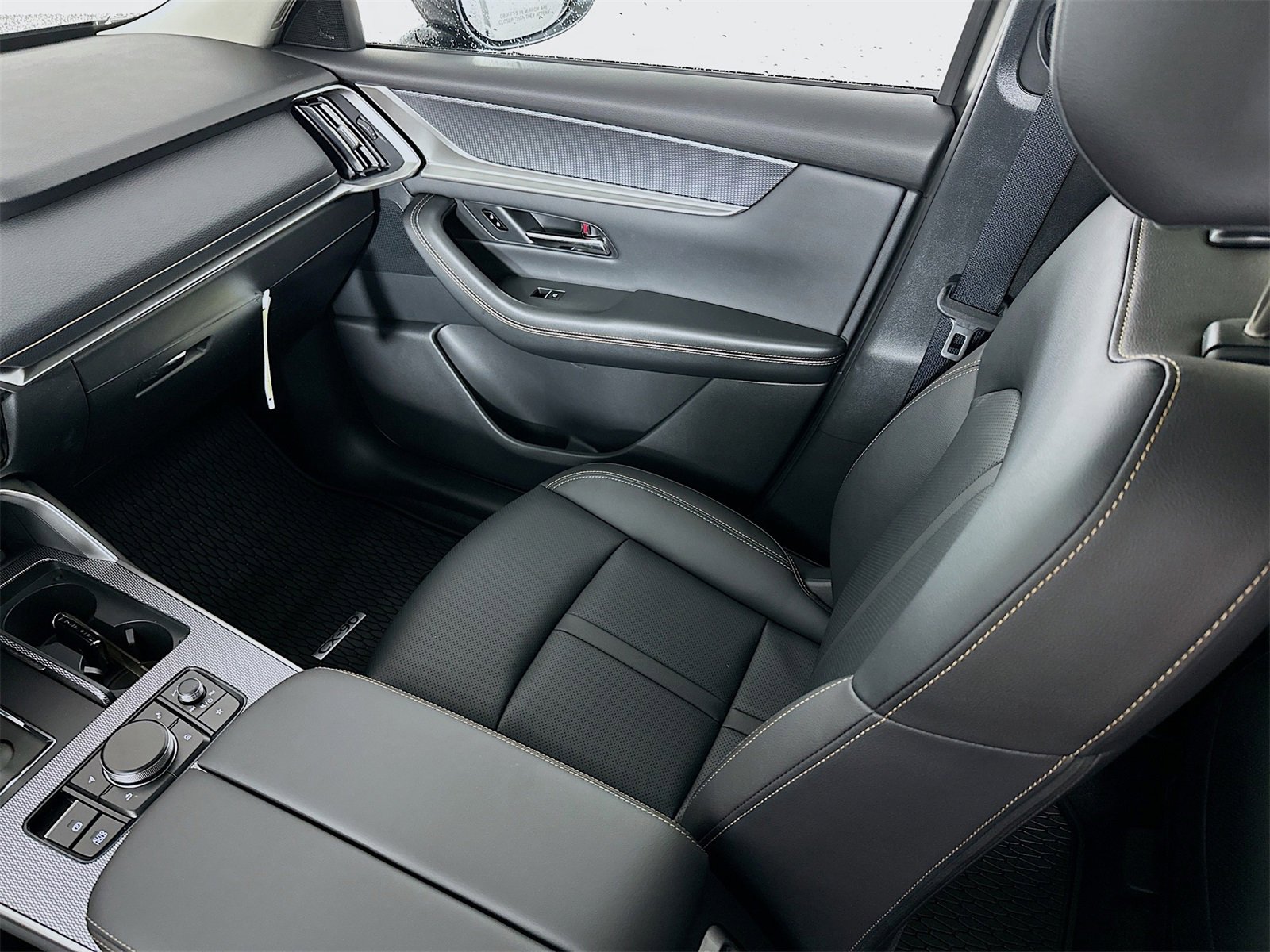 New 2026 MAZDA CX-90 Plug-In Hybrid w/ Preferred image 24