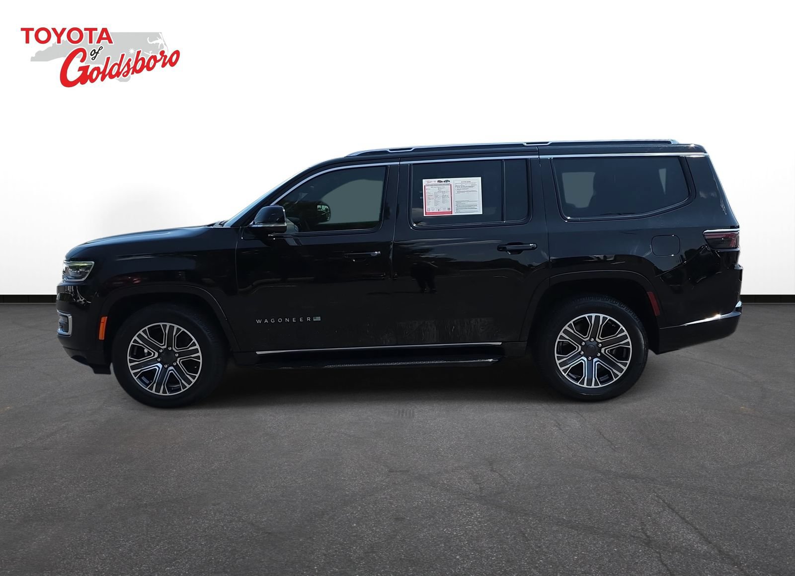 Used 2023 Jeep Wagoneer 4WD w/ Premium Group I image 8