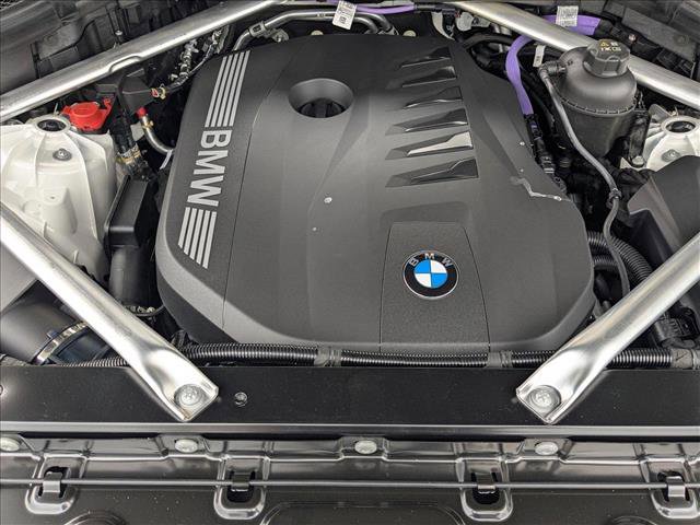 Used 2026 BMW X5 xDrive40i w/ Parking Assistance Package image 15