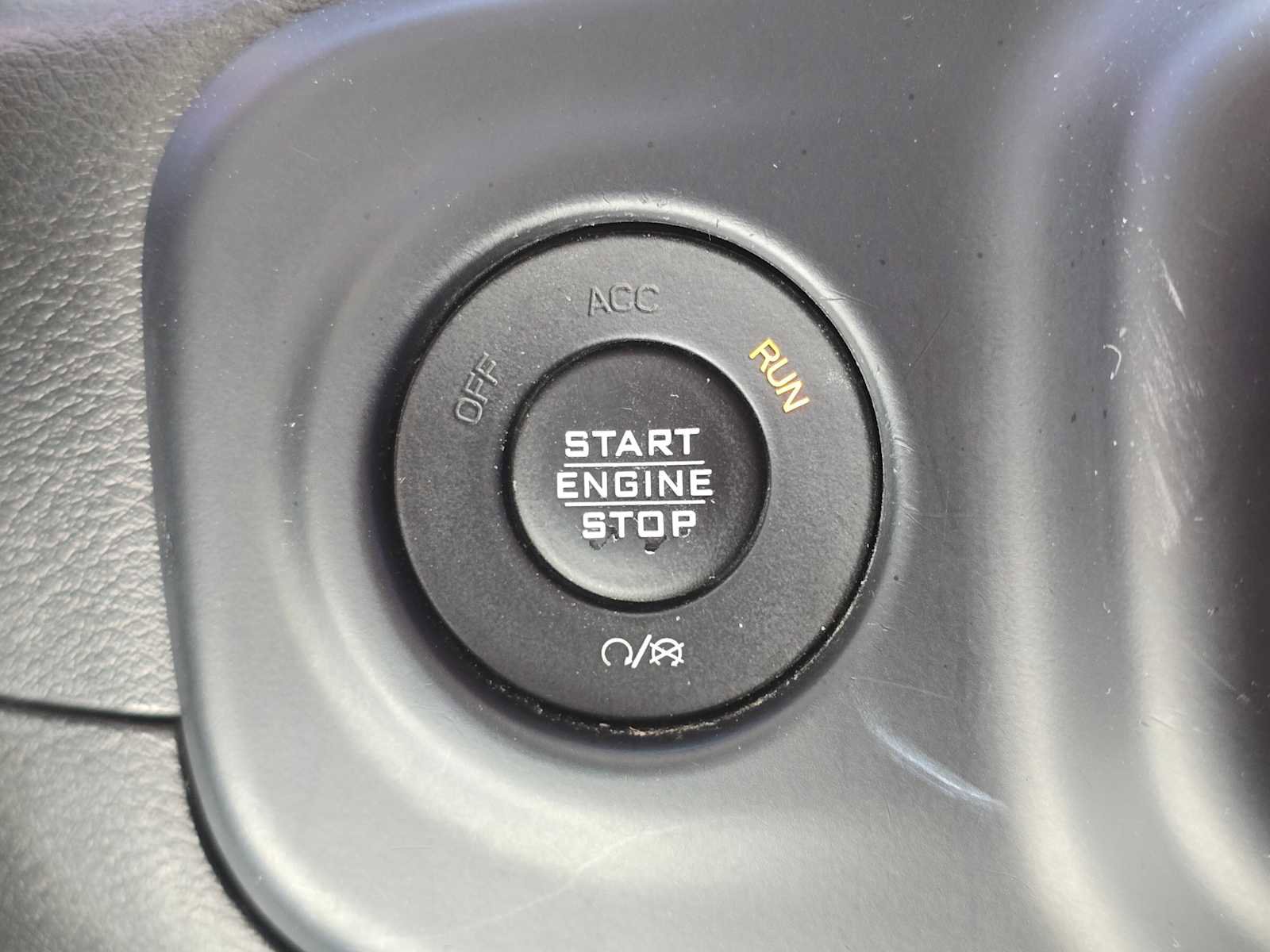 Used 2019 Jeep Wrangler Sport AWD/4WD image 33