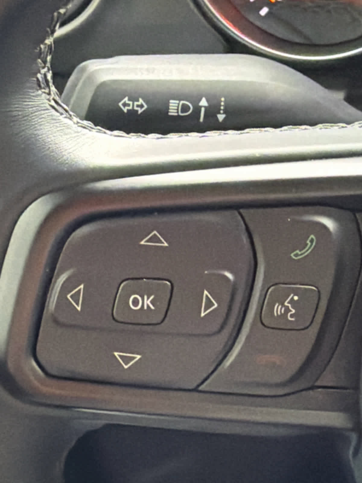 Used 2022 Jeep Wrangler Sport AWD/4WD image 31
