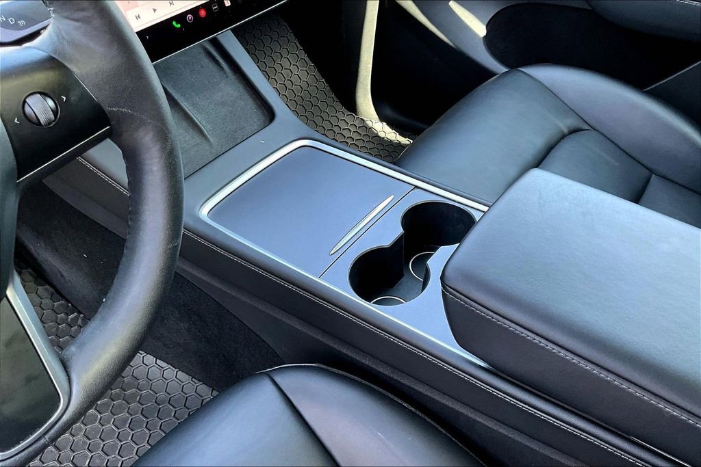 Used 2023 Tesla Model Y Long Range image 15