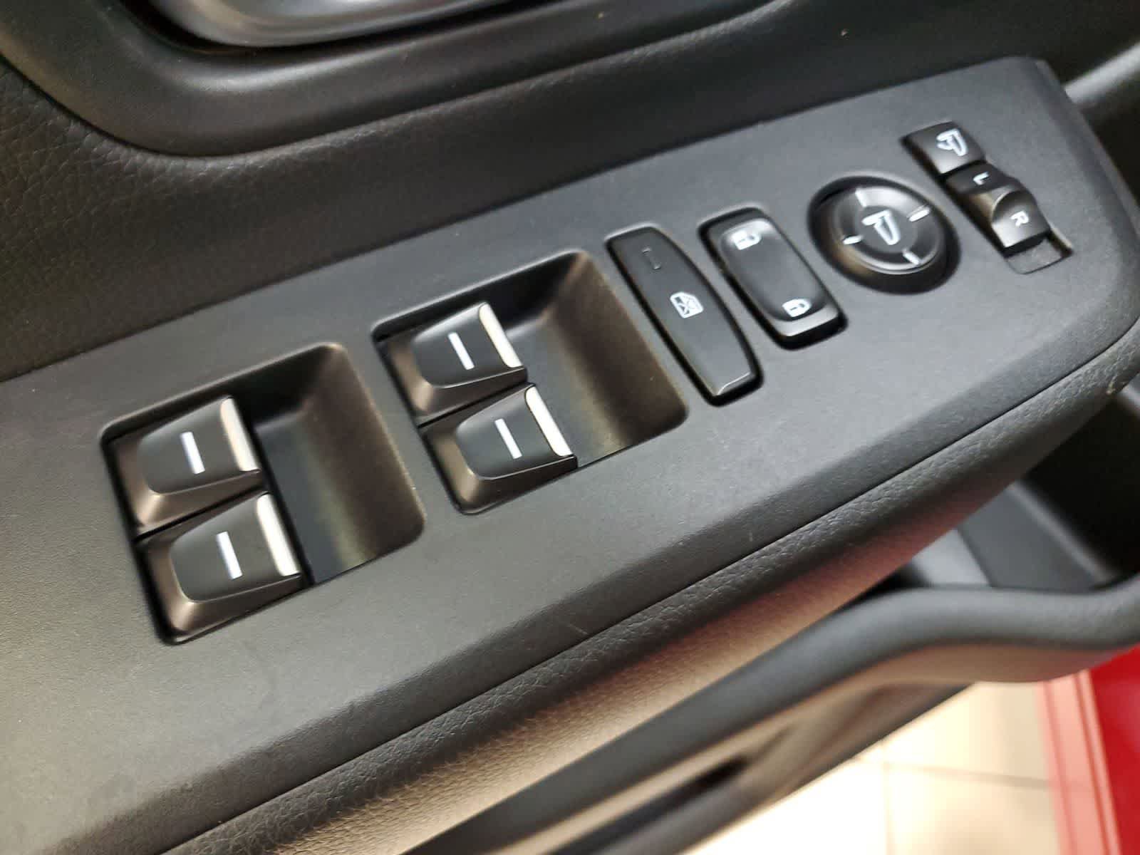 Certified 2023 Honda Pilot TrailSport image 17