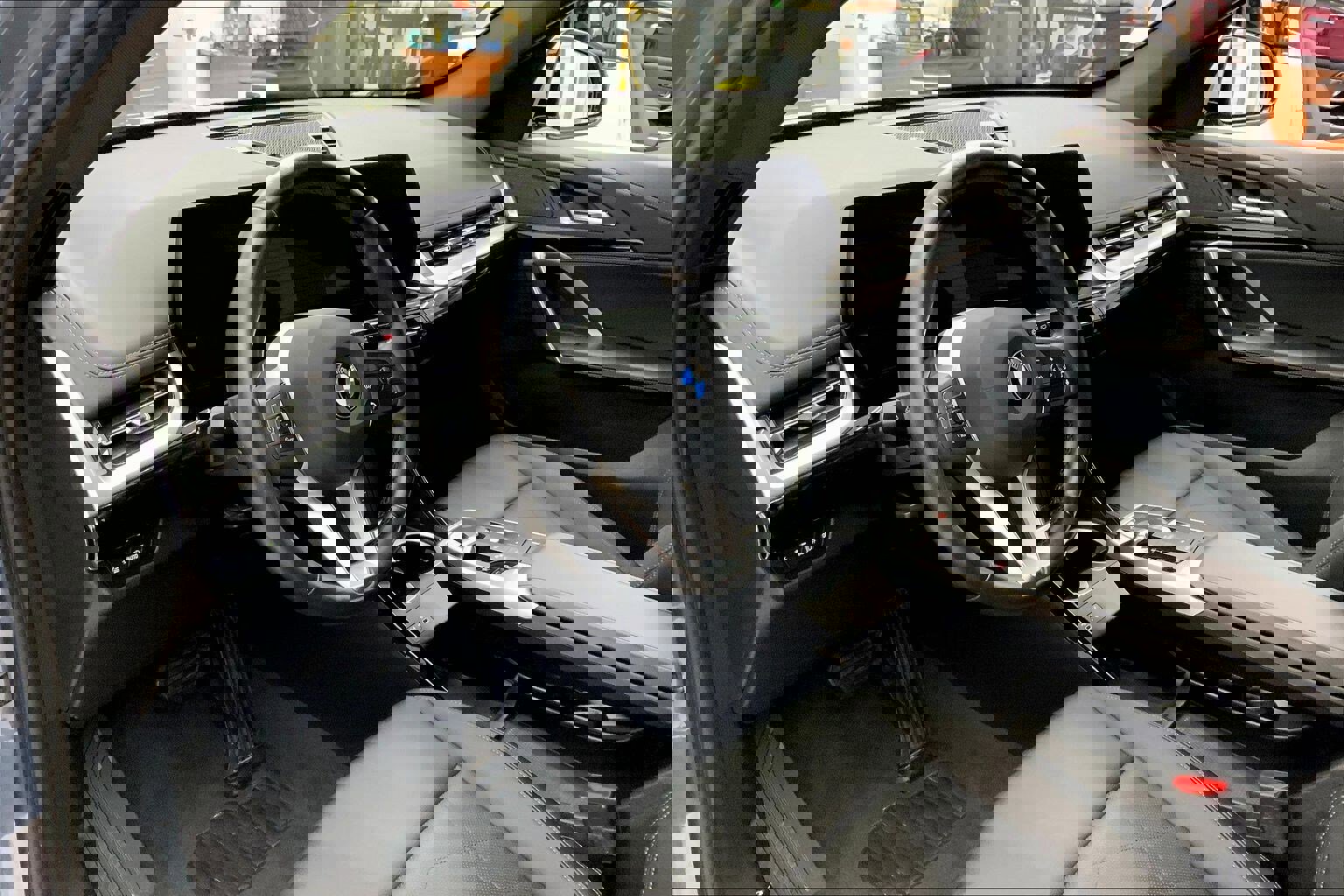 Used 2023 BMW X1 xDrive28i w/ Convenience Package image 21