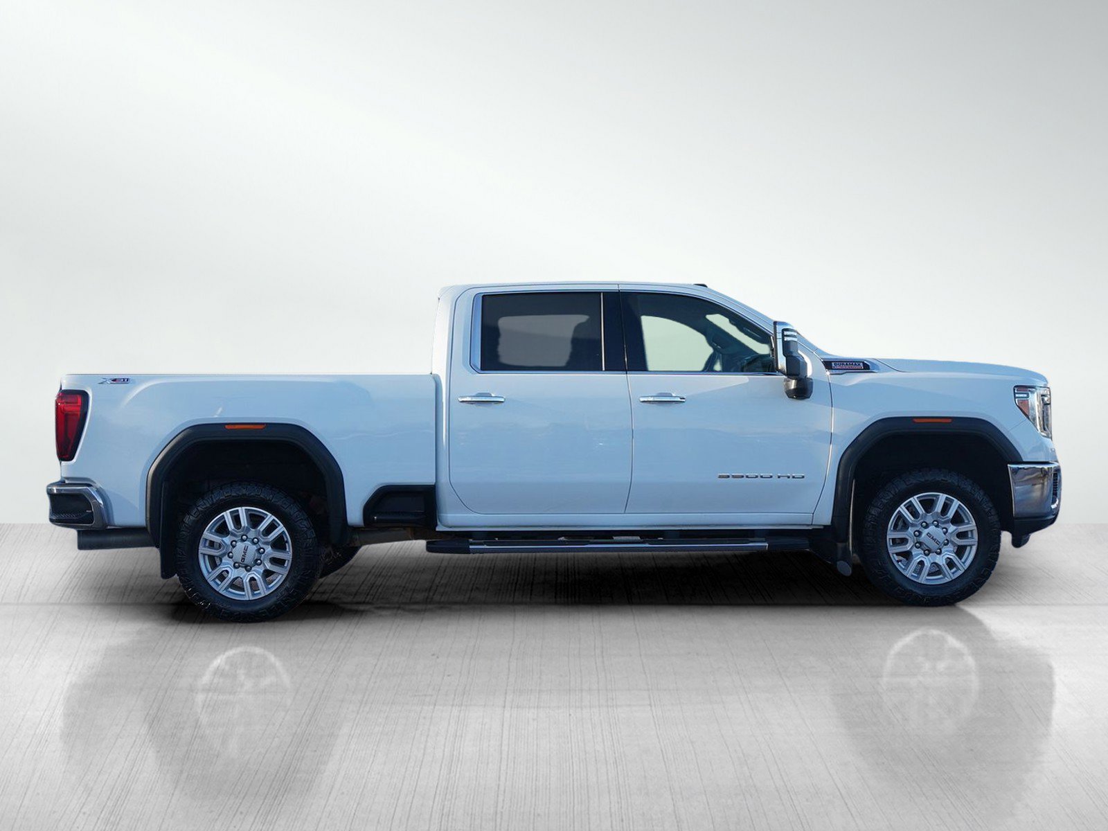 Used 2021 GMC Sierra 3500 SLT w/ SLT Premium Package AWD/4WD image 6