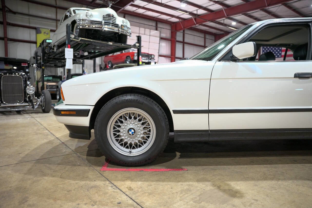 Used 1993 BMW 535i Sedan image 3