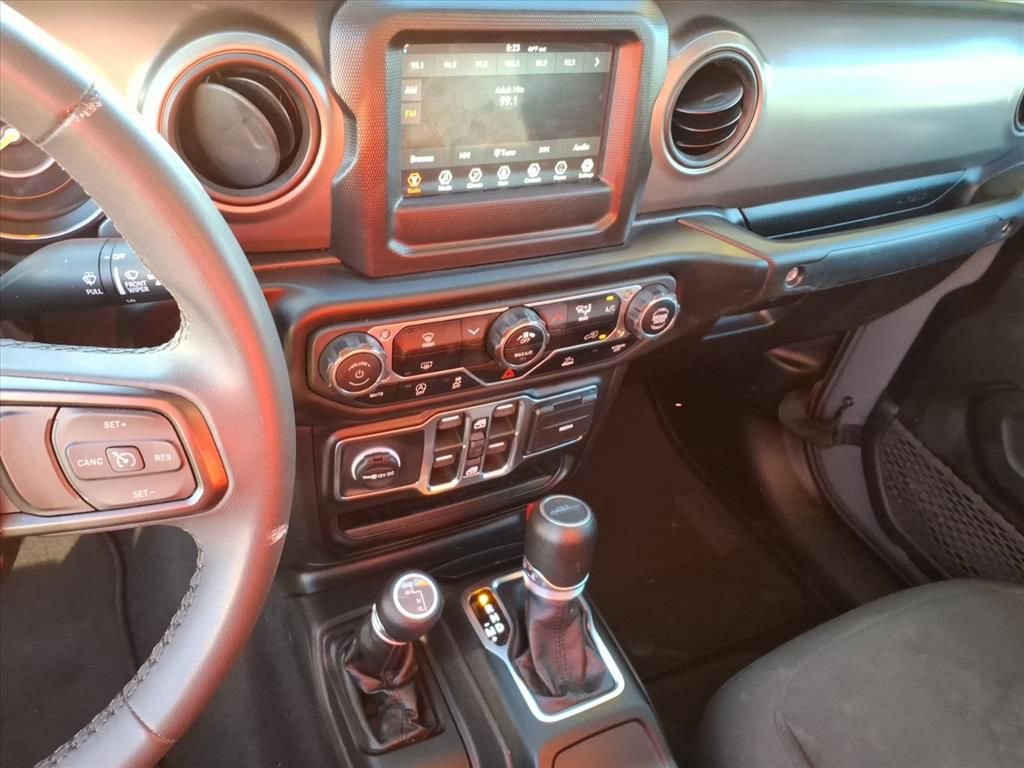 Used 2023 Jeep Gladiator Sport image 29
