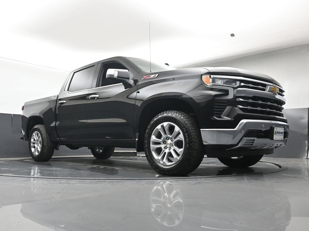 New 2026 Chevrolet Silverado 1500 LTZ w/ Z71 Off-Road Package AWD/4WD image 29