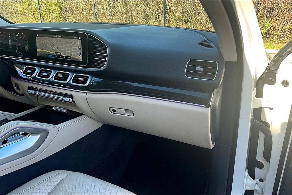 Used 2020 Mercedes-Benz GLE 350 w/ Premium Package image 21